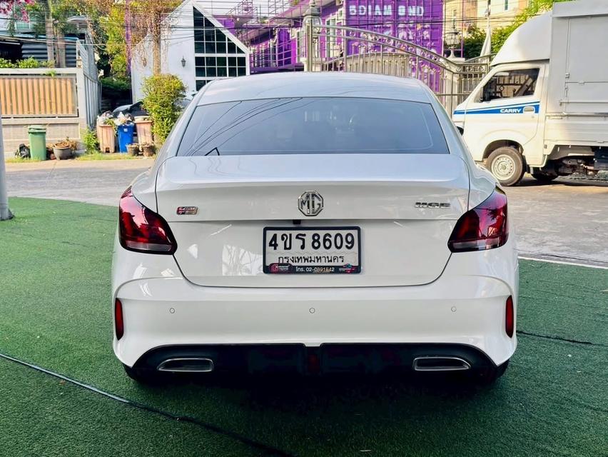  #MG 5 เครื่อง1.5 cc. รุ่นD เกียร์ AUTO ปี 2023 #รถไมล์แท้100%คะวิ่งน้อยมากๆๆคะ วิ่งมาแค่15,xxxกิโลคะ มีวารันตรีศูนย์ถึง ปี2026 คะ 15