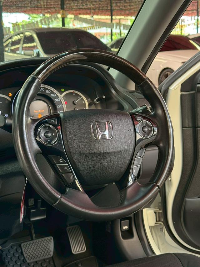 HONDA ACCORD 2.4 TECH ปี 2013 รูปที่ 9
