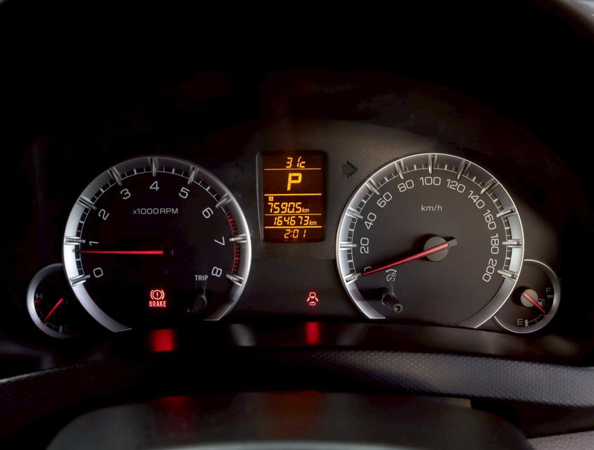 SUZUKI SWIFT 1.2 GLX ปี 2013 8
