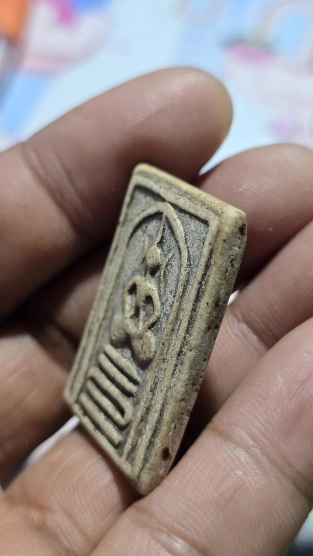 พระสมเด็จวัดเกศไชโย พิมพ์เข่าบ่วง รูปที่ 8