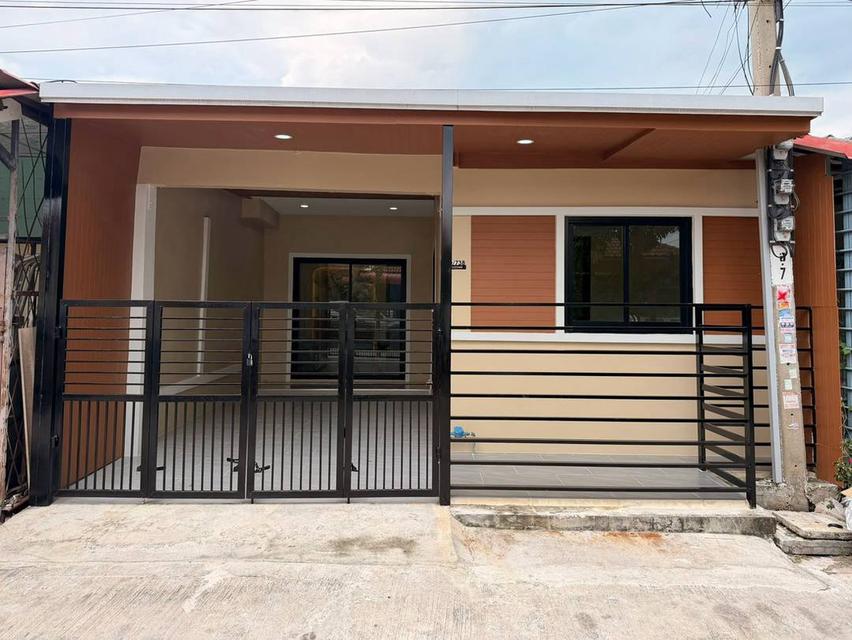 ⚡ บ้านติดตลาด 3 นอน ราคาเบา ๆ เพียง 1.39 ล้าน! 📍 หมู่บ้านพฤกษา 3 2