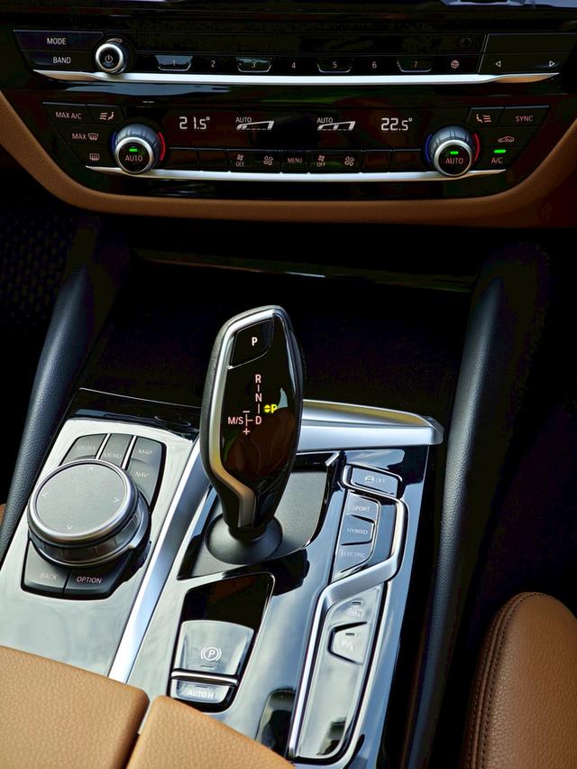 BMW 530e Elite G30 LCI 2022  เลขไมล์ 49,000 km. 13