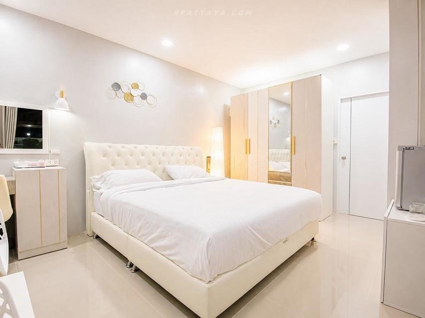 For Rent — Resort-Style Pool Villa at Middle House Pool Villa, Central Pattaya 160sqw 640sqm 6bedrooms 7bathrooms total 3 houses 4