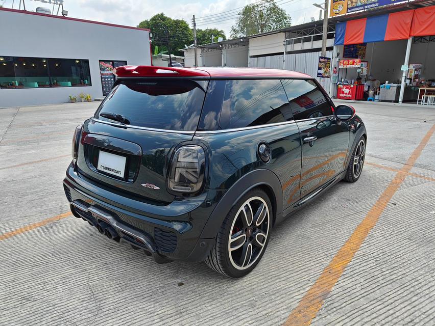 MINI JOHN COOPER WORKS ปี2016 3
