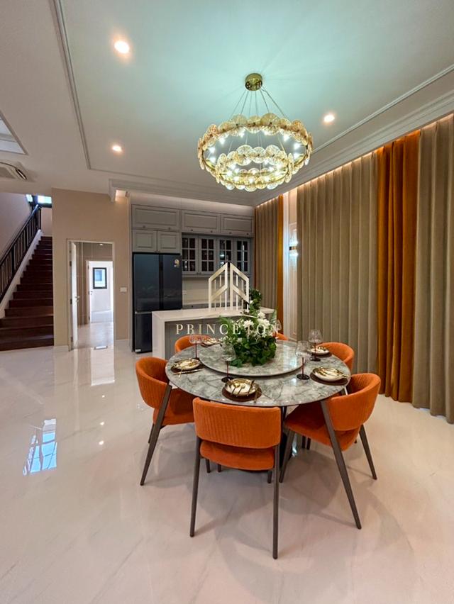 ขายบ้านหรู สไตล์คฤหาสน์ ในโครงการ นาราสิริ กรุงเทพกรีฑา เดินทางสะดวก ใกล้โรงเรียนนานาชาติ Wellington College  4
