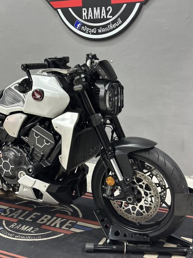 ออกรถ 0 บาท CB1000R แต่งเต็มพร้อมหล่อ  11