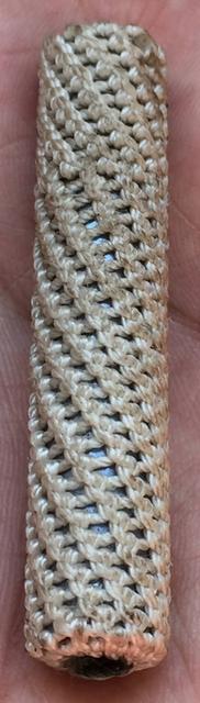 #ตะกรุดโทนลายเม็ดไข่แมงดา ถือว่าเป็นตะกรุดลายถักเชือกลายเอกลักษณ์ตะกรุดของ หลวงปู่วรพรตวิธาน วัดจุมพล  #ตะกรุดของท่านมีประสบการณ์มากมาย รูปที่ 2