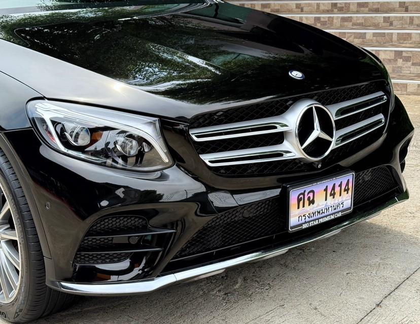2017 BENZ GLC 250D AMG รถออกศูนย์ BENZ THAILAND รถวิ่งน้อย เข้าศูนย์ทุกระยะ ไม่เคยมีอุบัติเหตุครับ 7