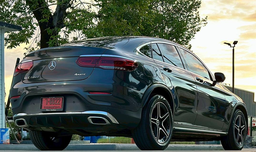 GLC 220d 4MATIC Coupé AMG Dynamic Facelift 6
