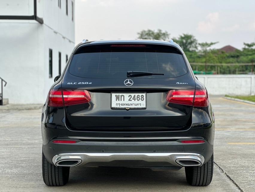 รหัสรถ NCT2468 Mercedes Benz GLC250d Off-road CKD (W253) ปี 2018 จด 2019  6