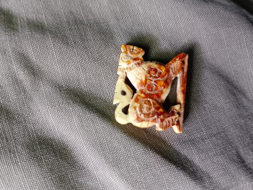 งาแกะหลวงพ่อเดิมสามขวัญ 9