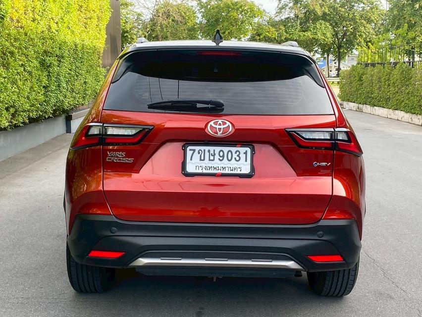 Toyota Yaris Cross. e: HEV Premium Luxury ปี 2023 ตัวท็อปสีพิเศษ รูปย่อยที่ 4