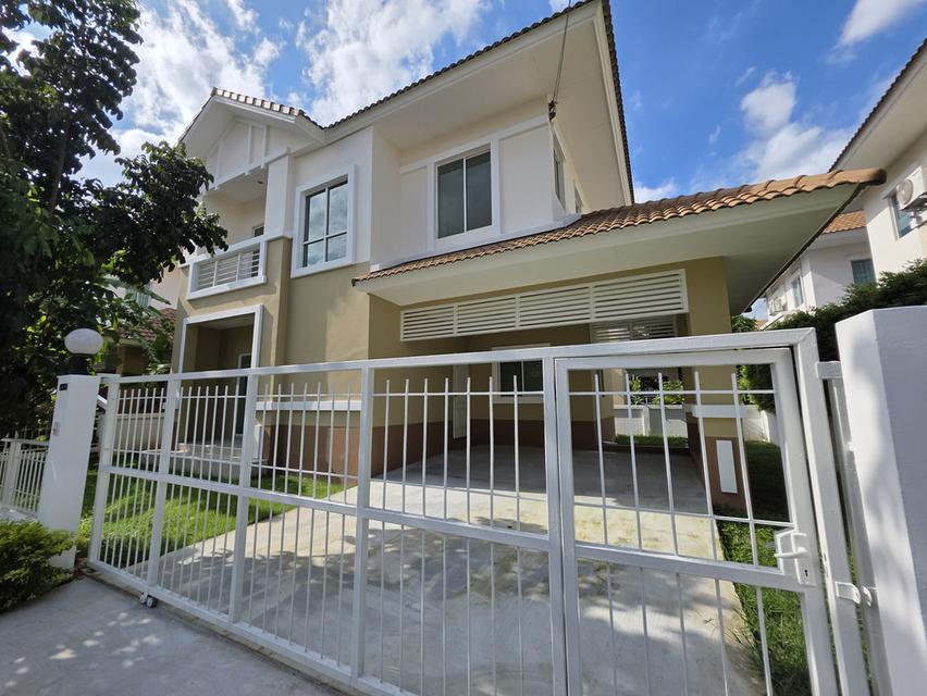 บ้านเดี่ยว 2 ชั้น โครงการแลนซีโอ รามอินทรา 1