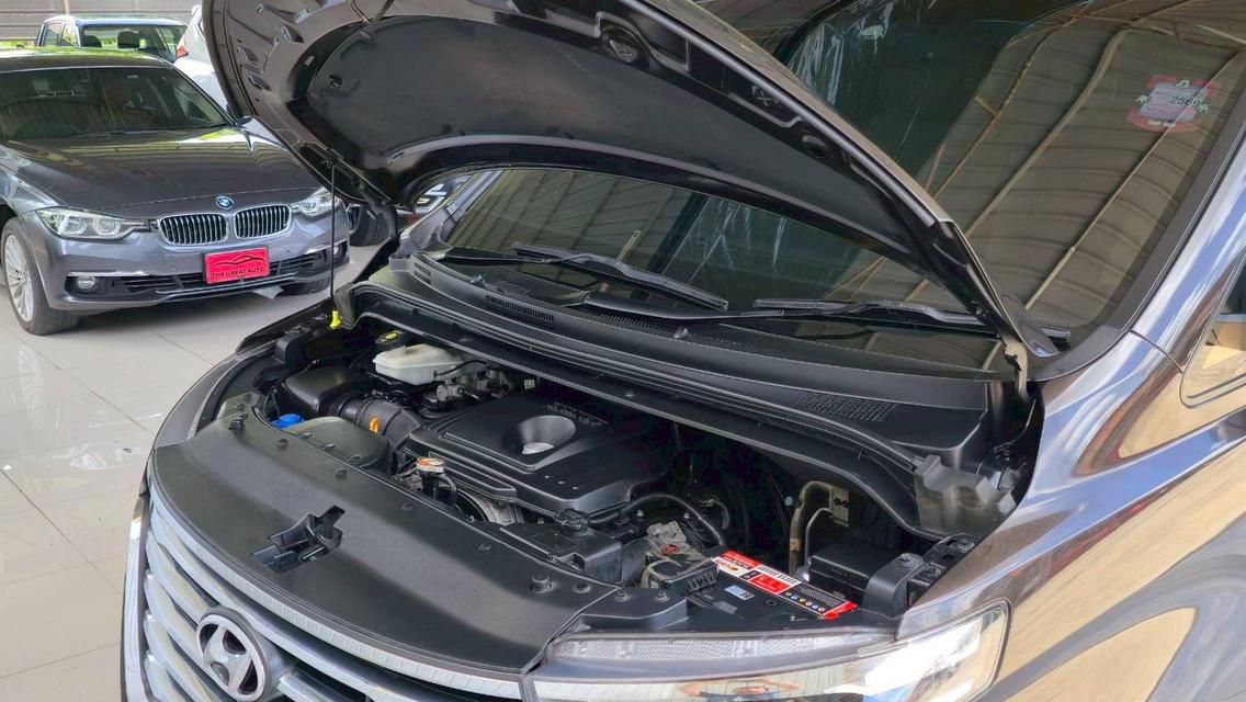 ขาย Hyundai H1 2.5Deluxe ปี19 16