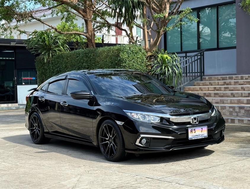 2021 HONDA CIVIC FC 1.8 EL MC รถมือเดียวออกป้ายแดง สภาพป้ายแดง รถวิ่งน้อยเพียง 7X,XXX กม รถไม่เคยมีอุบัติเหตุครับ