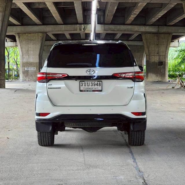 Toyota FORTUNER 2.8 Legender Black Top 4WD AT ปี 2023 รถสวยมือเดียว ไมล์น้อย 6