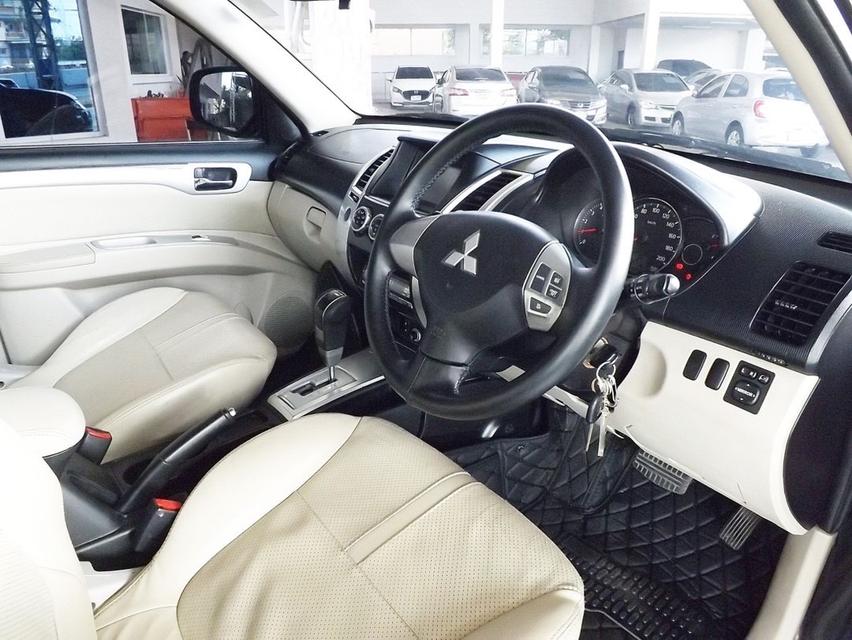 รหัส KCY6933 MITSUBISHI PAJERO SPORT 2.5GT AUTO ปี 2012สีดำเงาวับ 9