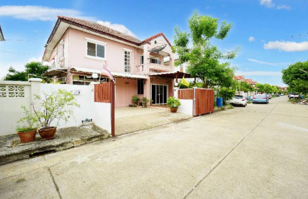 ขาย บ้านเดี่ยว บ้านดาวเรือง สวนพริกไทย 151 ตรม 56 ตรว 4 ห้องนอน ตกแต่งสวยทั้งหลัง ฮวงจุ้ยดีมีบ่อปลาหน้าบ้าน 1