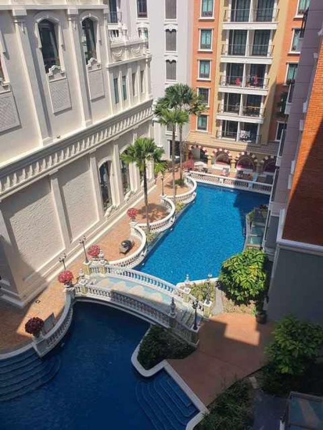 C732  ให้เช่า คอนโด Espana Condo Resort พัทยา 1  ห้องนอน วิวสระว่ายน้ำ 1