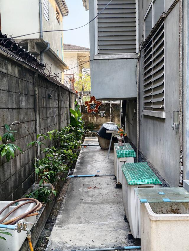 ขายที่ดินพร้อมสิ่งปลูกสร้างบ้าน 3 หลัง ภายในบ้าน208 ตรว. 8