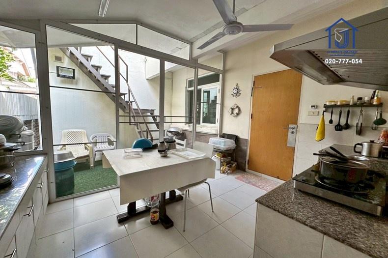 ขายบ้านเดี่ยว 2 ชั้น หมู่บ้านพัฒนาการ 120 ตารางวา แปลงใหญ่ ทำเลศักยภาพ ใกล้ศรีนครินทร์–ทางด่วน 18