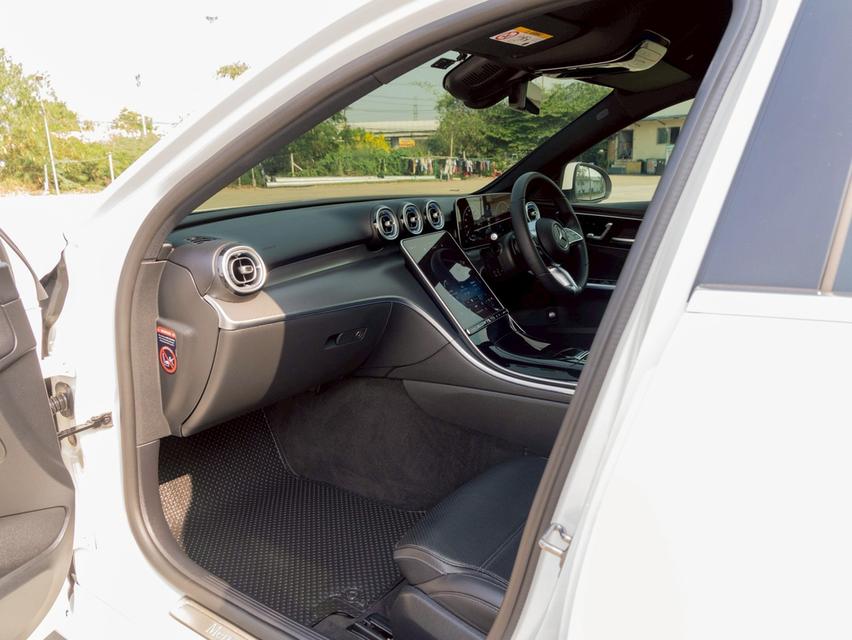 Mercedes Benz C220d Avantgarde W206 ปี 2023 จด 2025 เลขไมล์ : 32,xxx km. 10
