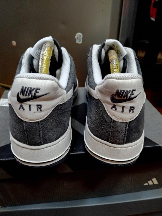 NIKE AIR FORCE 1LOW EUR 43/27.5สวยไม่มีตำหนิ490ค่าส่ง50 รูปที่ 4
