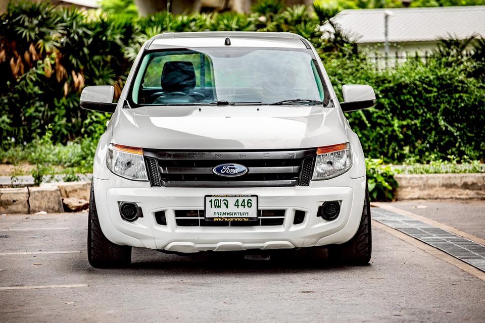 FORD RANGER 2.5 XLS STANDARD CAB ปี 2014 สีขาว