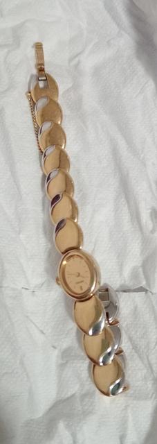 นาฬิกาผู้หญิง Seiko รุ่น1E20-5590 สุดหรู