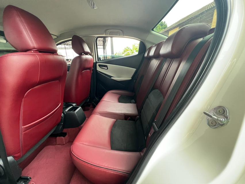 Mazda 2 100th Anniversary Edition ปี 2020 รุ่นพิเศษ รูปที่ 12