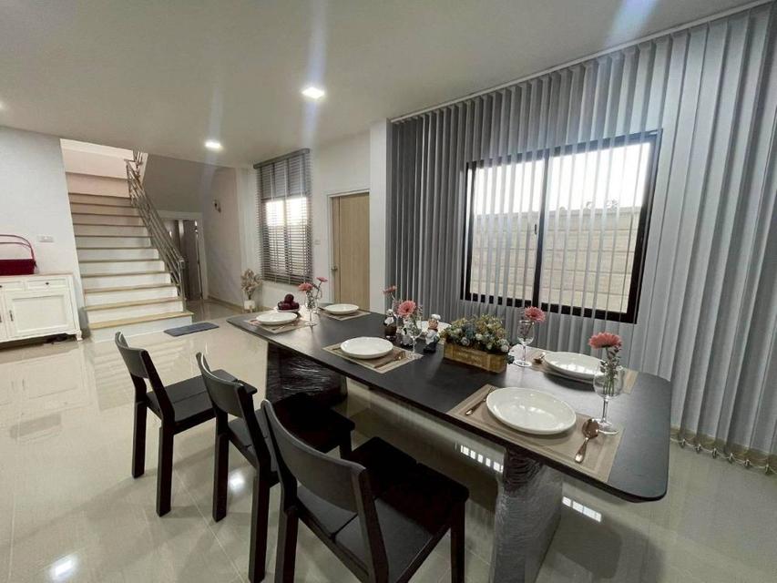 ขายบ้านเดี่ยว 2 ชั้น Dara Grand ท่าตลาด-สามพราน ยูนิตเริ่มต้น 59 ตรว. ตกแต่งสไตล์โมเดิร์น พร้อมเข้าอยู่  8