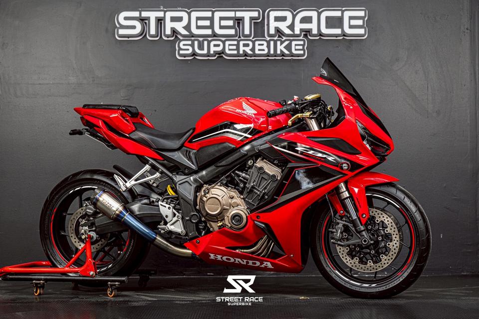 HONDA CBR650R 2022 สีแดง ท่อไทเทเนียม