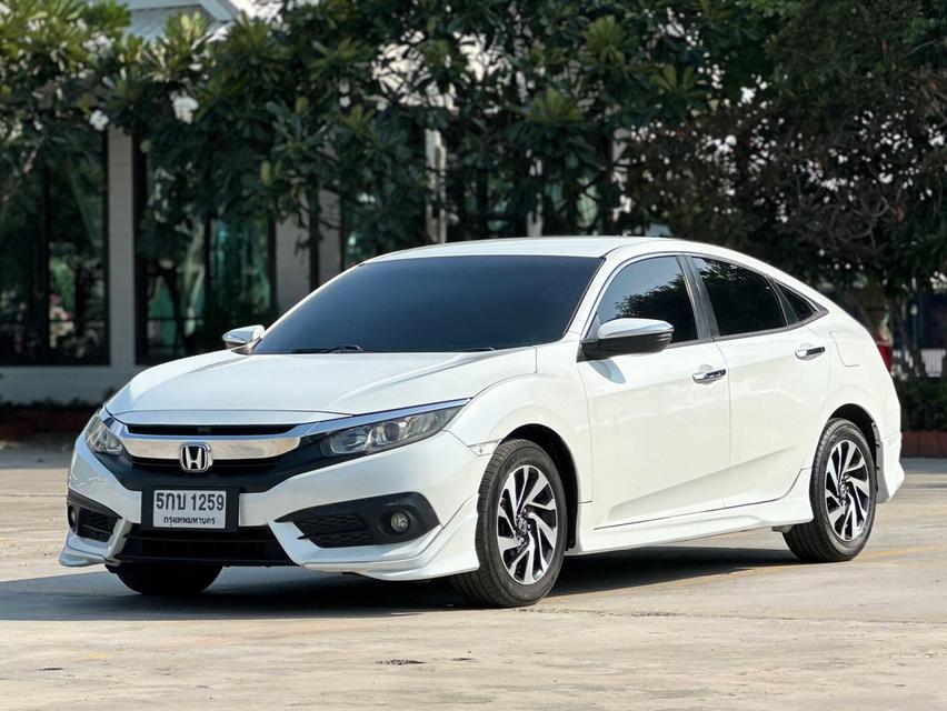 🚘 Honda Civic FC 1.8EL สีขาว ปี 2016 รหัส PAT1259