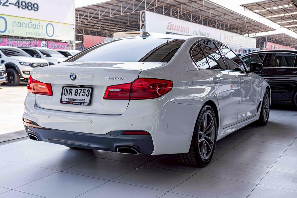 รหัสรถ NP8751 รุ่นรถ : BMW 520D M SPORTปีรถ : 2019 รูปที่ 6