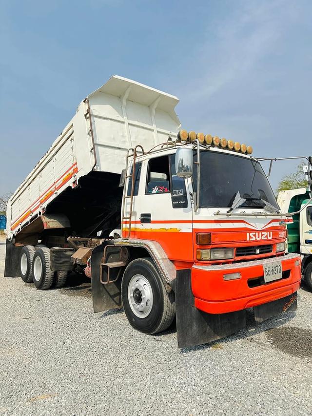 รถ 10 ล้อ ISUZU ROCKY