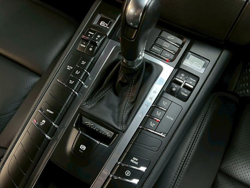 PORSCHE MACAN 2.0 4WD SUV รูปที่ 8