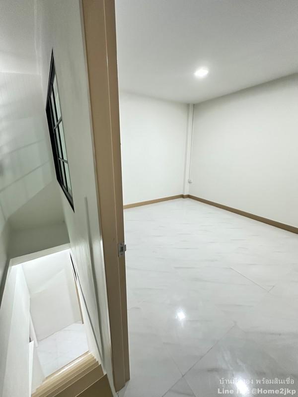 หมู่บ้านสินธานี 1 นวมินทร์ 9