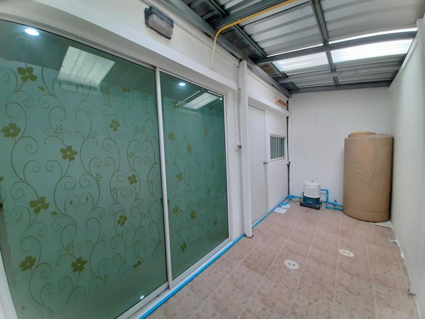 ทาวน์โฮม 2 ชั้น รีโนเวทใหม่ทั้งหลัง ม.พฤกษาทาวน์ เน็กซ์ ลอฟท์ ซ. 8 พุทธมณฑลสาย 4 เนื้อที่ 18.1 ตรว. 3 นอน 2 น้ำ 2 จอด  เหลือ 1.65 ล้าน โทร.085 0732541 10