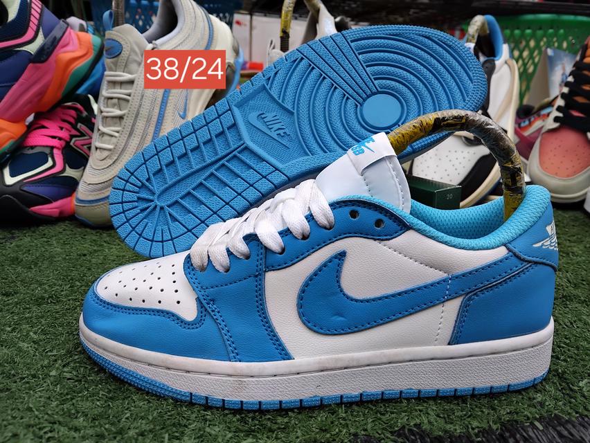 JORDAN 1LOW EUR 38/24 สวยใหม่ไร้ตำหนิ490ส่งฟรี