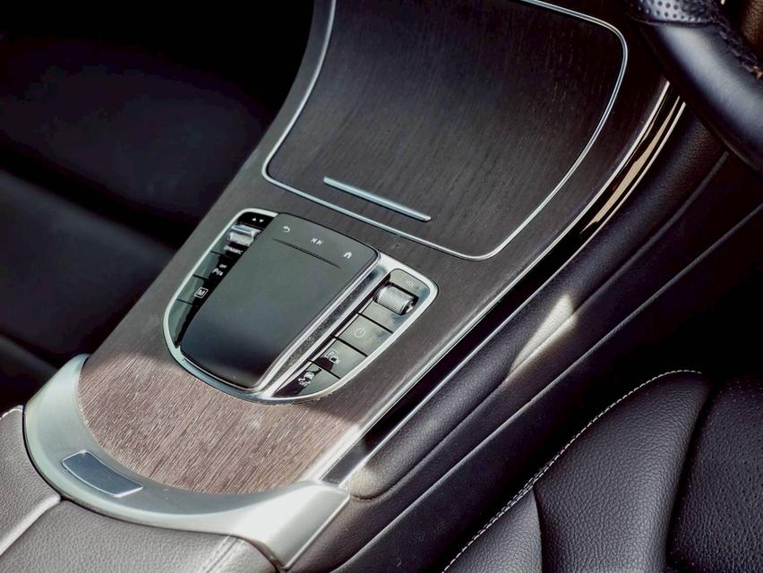Benz GLC 300e 4MATIC AMG Dynamic ปี 2022 ไมล์ 41,xxx km. 12