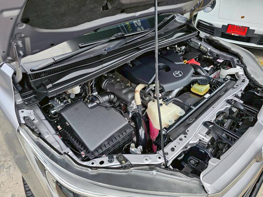 ขาย Toyota innova 2.8V ปี17 16