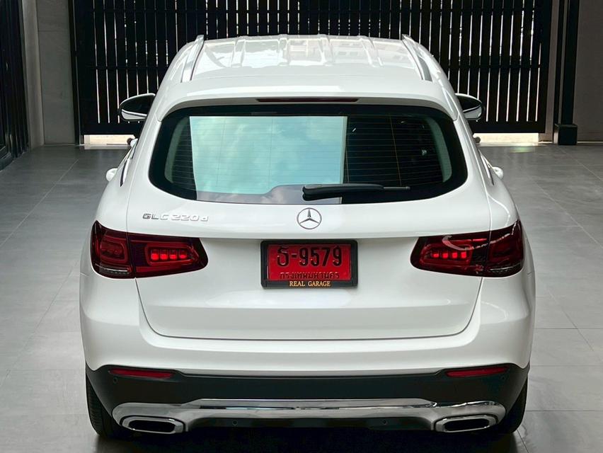 Mercedes-Benz GLC 220d Off-Road 10