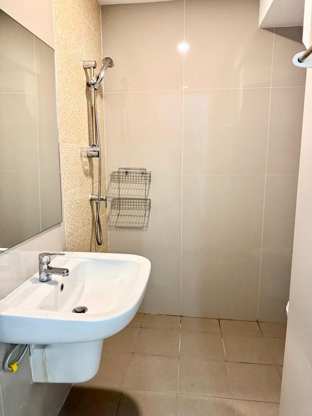 ให้เช่าทาวน์โฮม หมู่บ้านเสนาวีว่า อัสสัมชัญ ศรีราชา 13