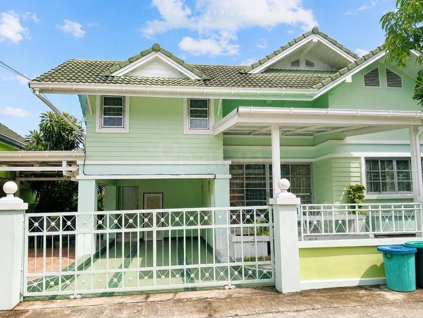 For Rent — Single House at Baan Chalita 1, PattayaSpacious single house for rent at Baan Chalita 1. Suitable for family living, long-term residence 1