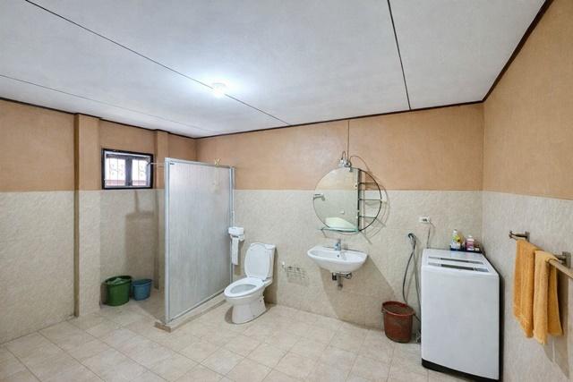 ลาดพร้าว กว้างใหญ่ 90 ตร.วา. 280 ตร.ม. รร.สตรีวิทยา 2 1 กม. บ้านเดี่ยวให้เช่า 4นอน 2น้ำ เสนานิคม1 สตรีวิทยา2 BTS เสนานิค 4