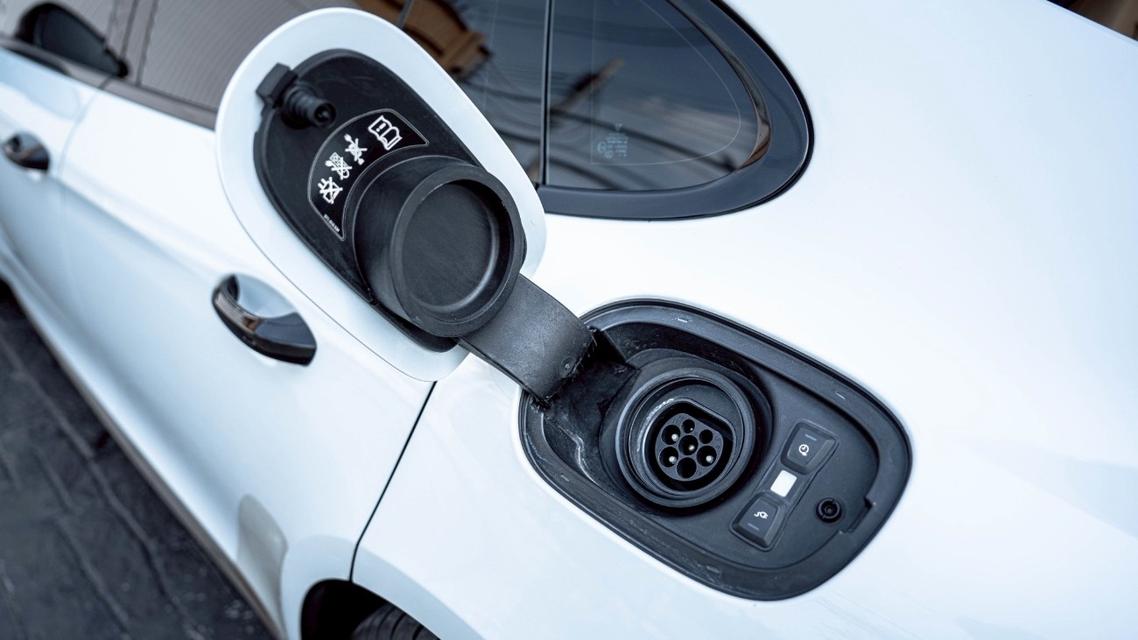 #Porsche #Panamera 4 E-Hybrid 2021 Warranty ตัวรถถึง 0327 รูปที่ 6