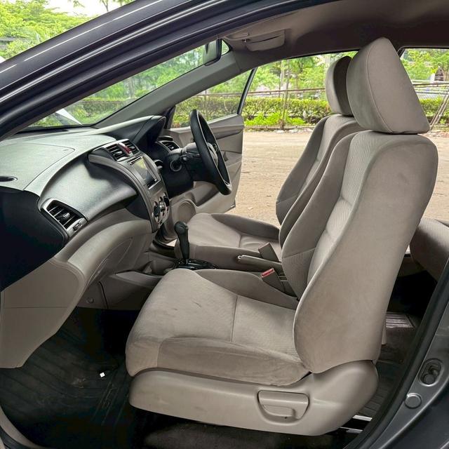 Honda City 1.5 S i-VTEC AT ปี 2013 17