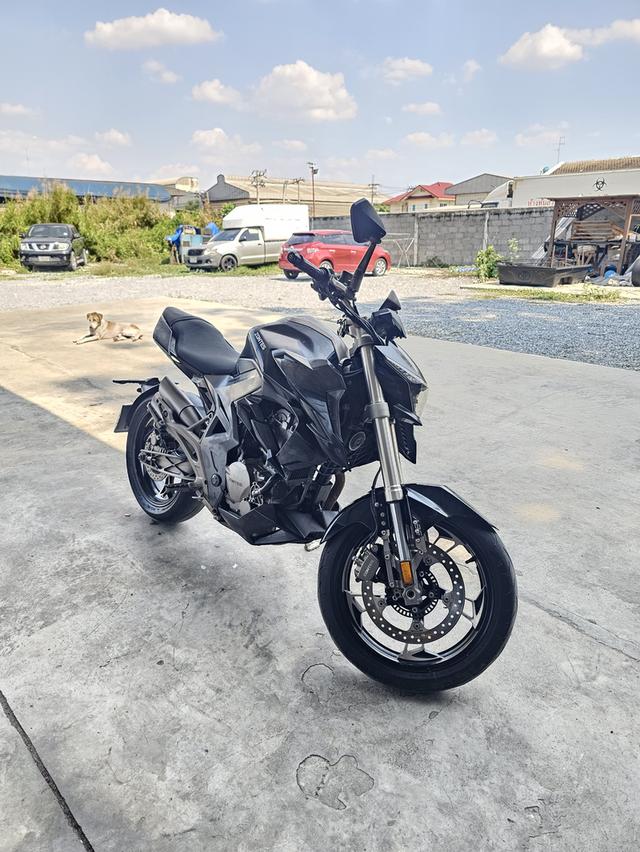 ZONTES 310R ABS MT 2019 (ราคาถูก)เครื่องดี ขุมพลัง 312cc เกียร์ดีเข้าง่าย เกียร์6สปีด ถังน้ำมันจุได้ 15ลิตร เติมเบนซิน ระบบหัวฉีดประหยัดๆ วิ่งกันยาวๆ รูปที่ 16