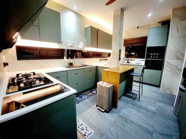 นานาชาติคอนคอร์เดียน 700 ม.บางนา กม7 บ้านพรีเมียมบางนา สระว่ายน้ำส่วนตัว เฟอร์ฯ แอร์ ร่มรื่น โฮมออฟฟิศ 5 นอน 6 น้ำ ถ.บาง 4