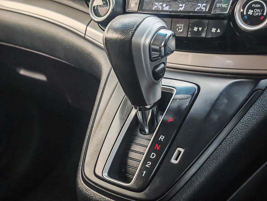 ขาย HONDA CRV 2.0E 4WD ปี 2015 ไมล์แท้ 140,000 กม. 12
